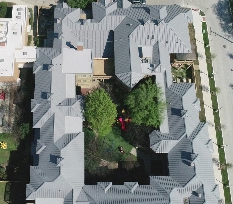 Giving Back: Polyglass Partners with Zenith Roofing to Help Ronald McDonald House of Ft. Worth, TX